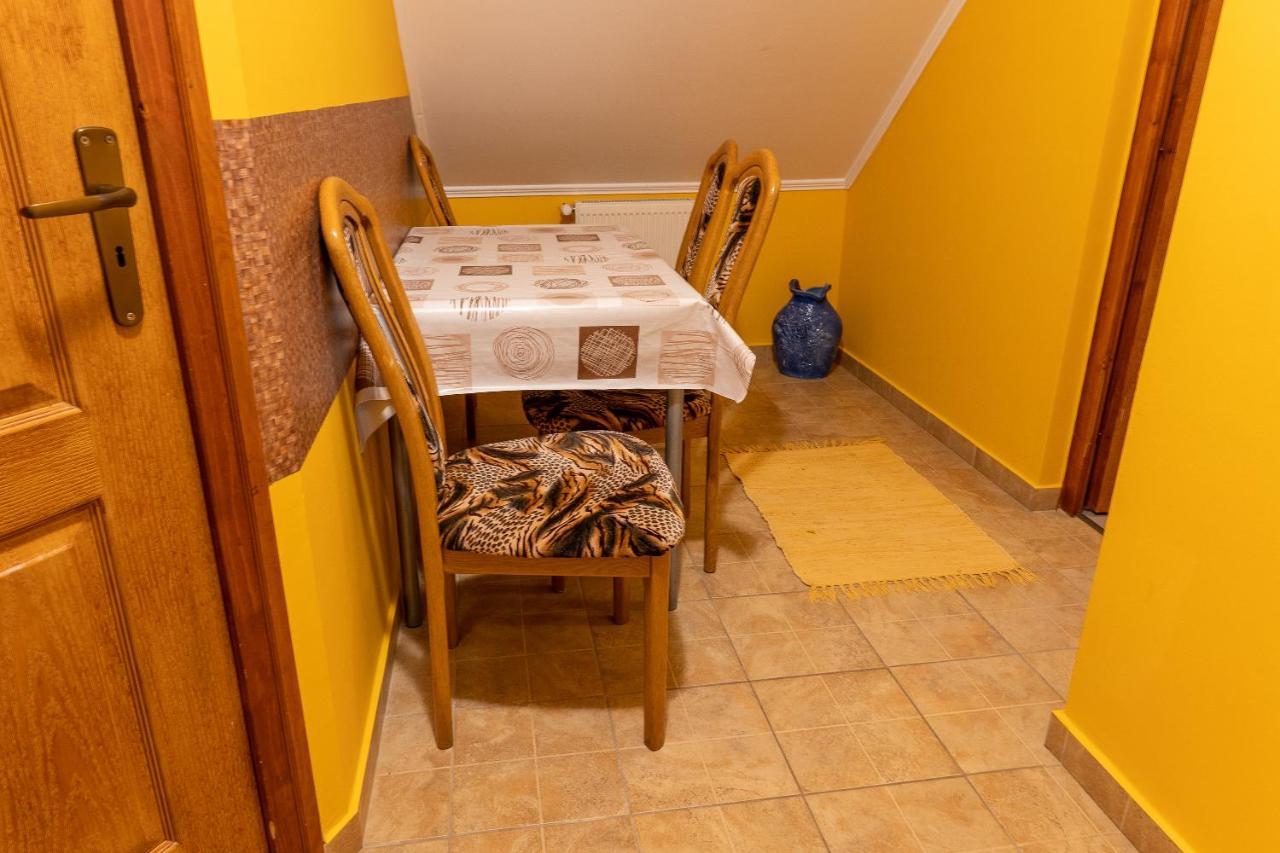 Gal Apartmanhaz Harkany Exterior photo