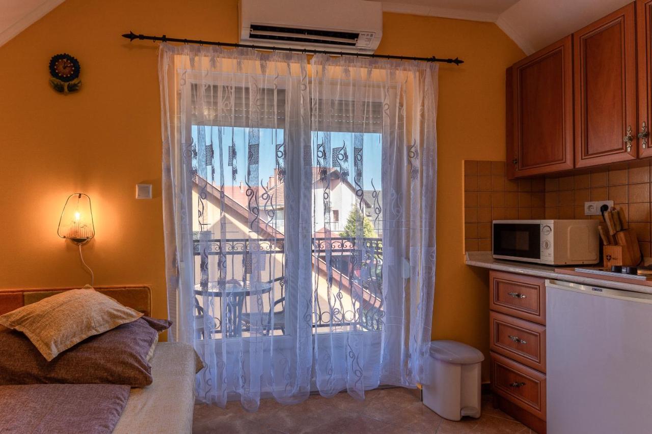 Gal Apartmanhaz Harkany Exterior photo