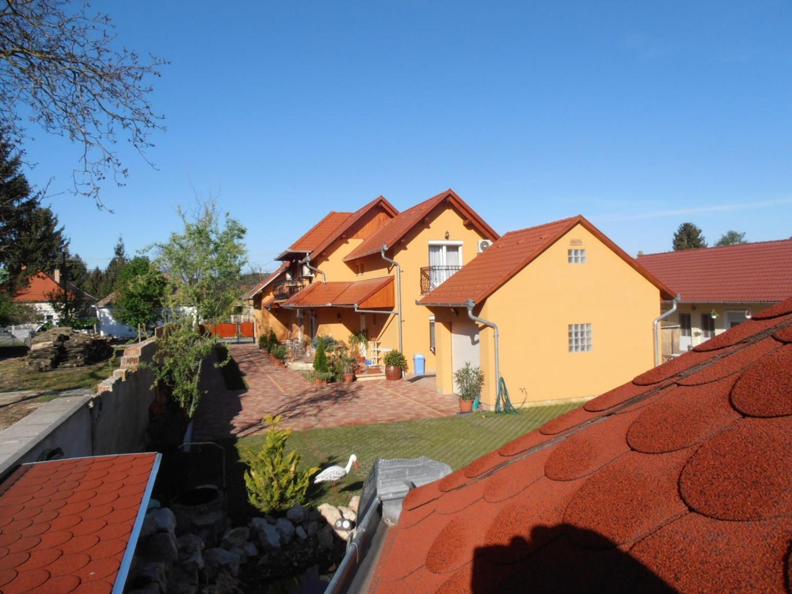 Gal Apartmanhaz Harkany Exterior photo