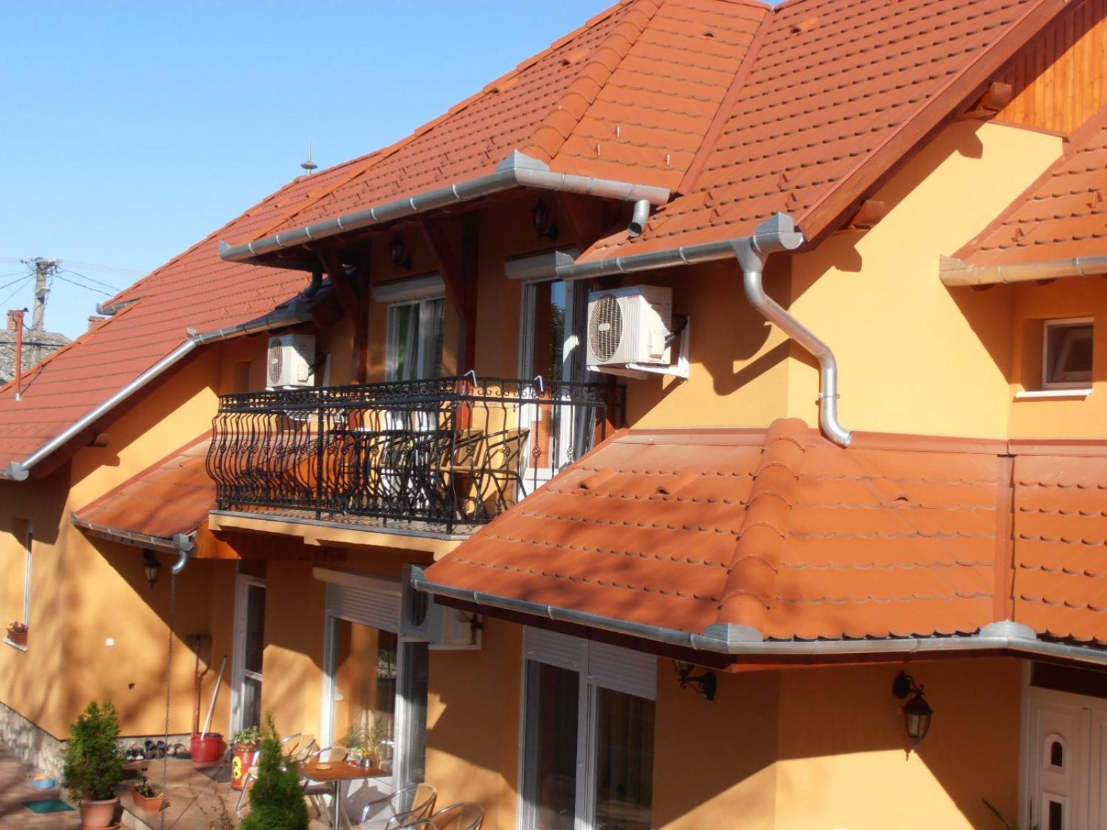 Gal Apartmanhaz Harkany Exterior photo