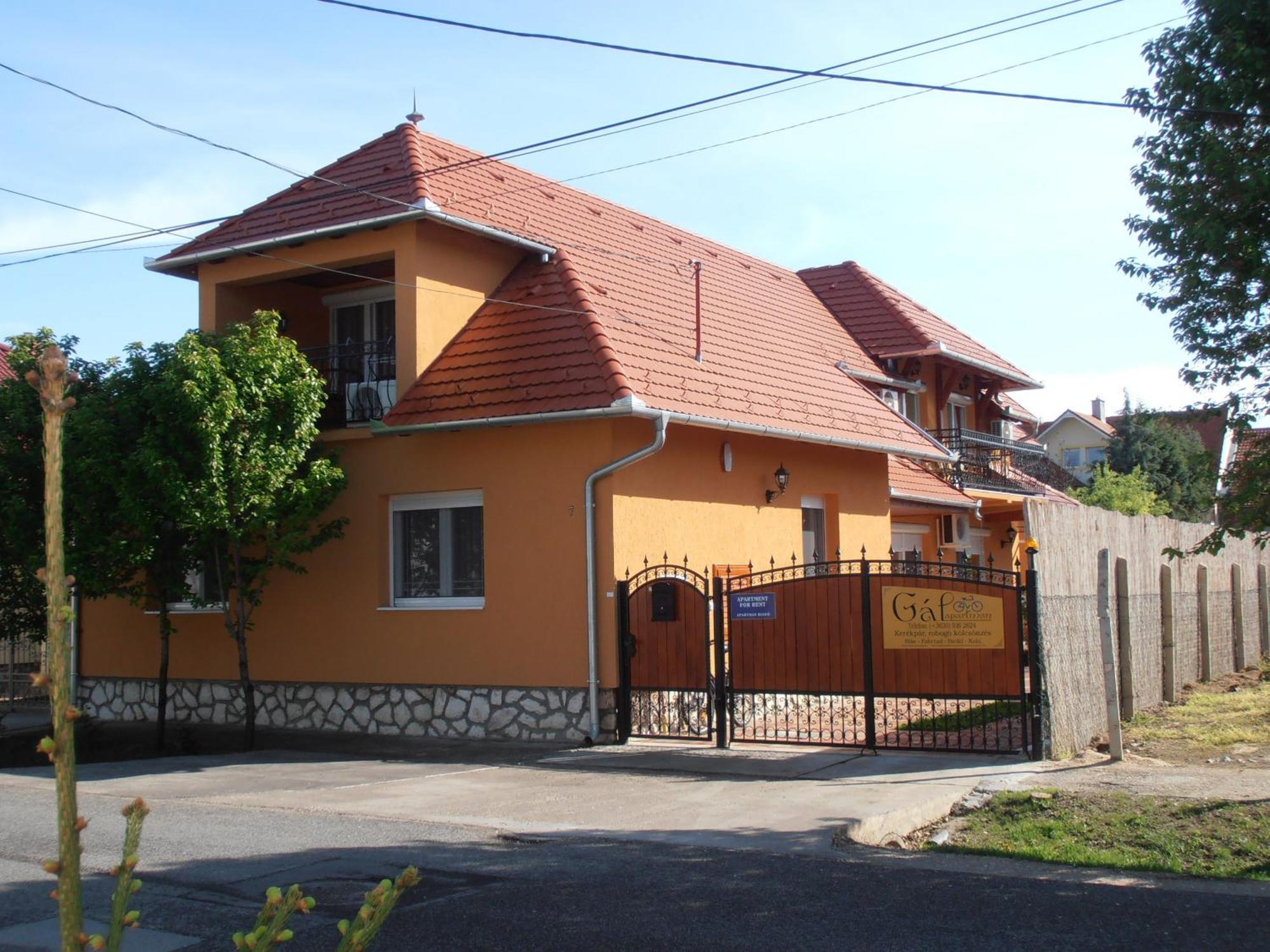 Gal Apartmanhaz Harkany Exterior photo