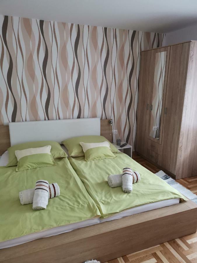 Gal Apartmanhaz Harkany Exterior photo